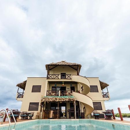Lina Point Belize Overwater Resort Сан-Педро Экстерьер фото