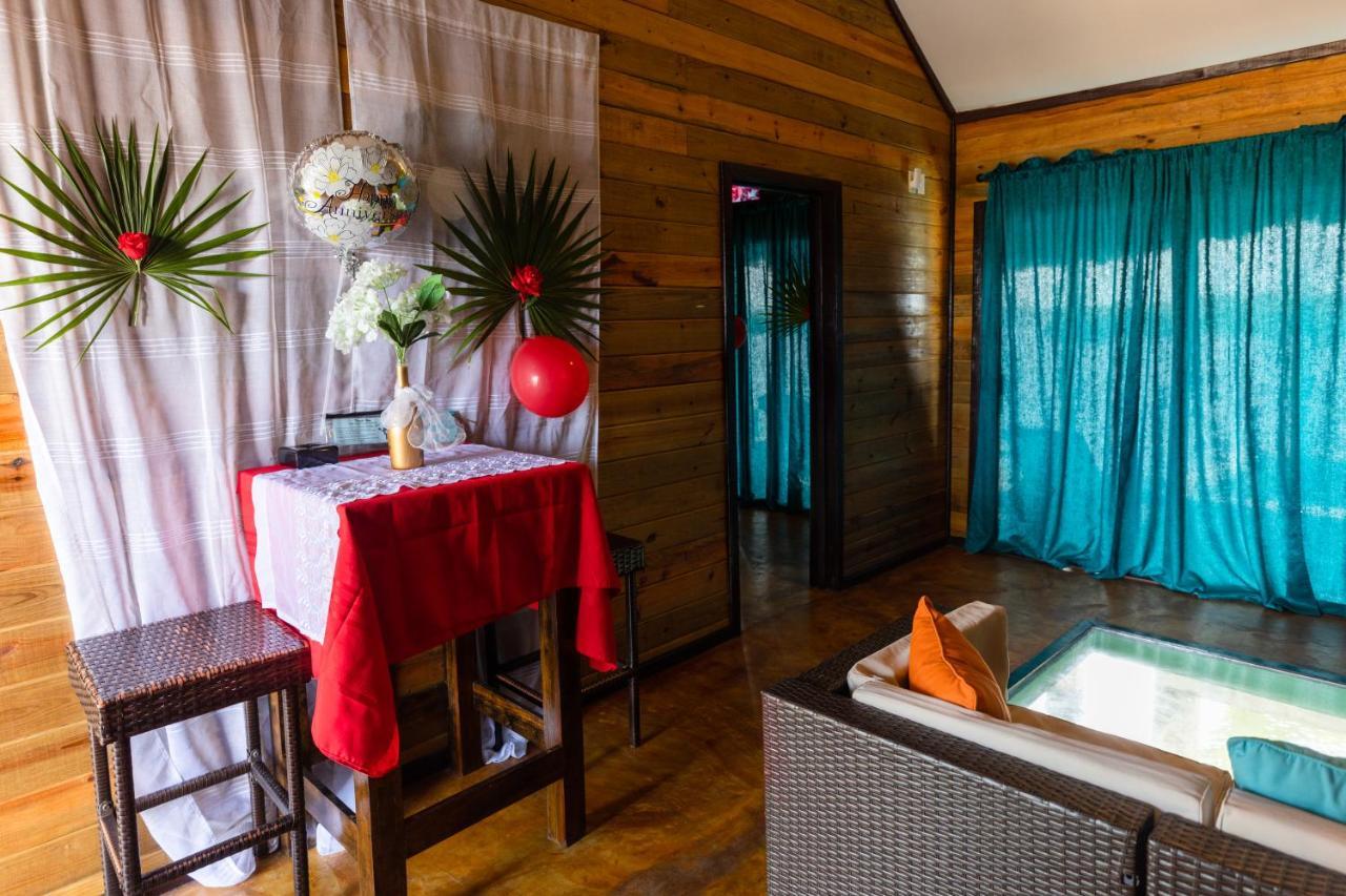 Lina Point Belize Overwater Resort Сан-Педро Экстерьер фото